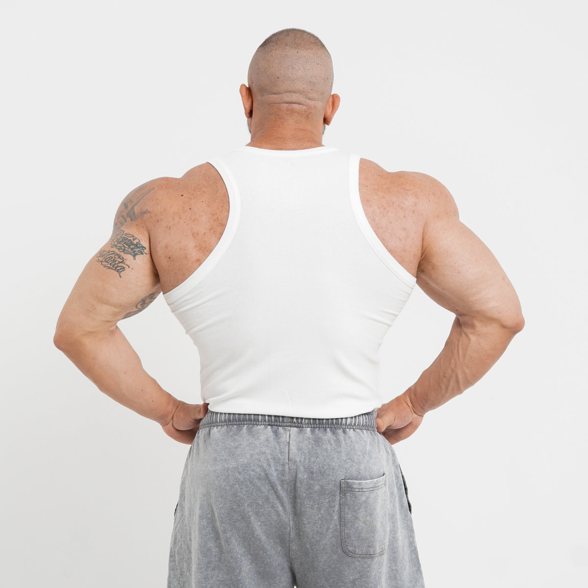 RIBBED TANK TOP - ULTRA WHITE