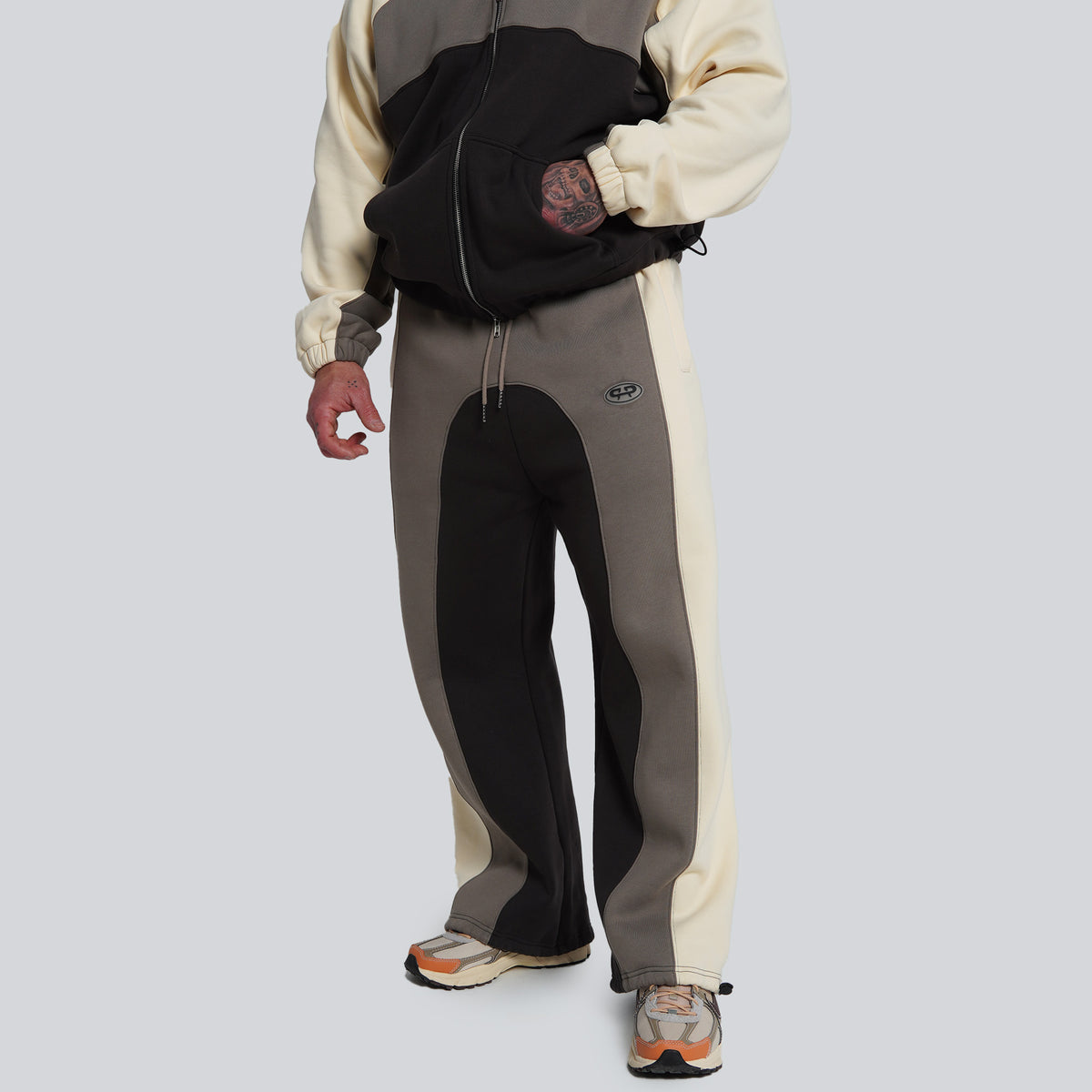 FLEX SWEATPANTS